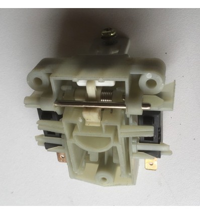 Fermeture de porte lave vaisselle